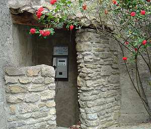 Die schönste Telefonzelle von Frankreich